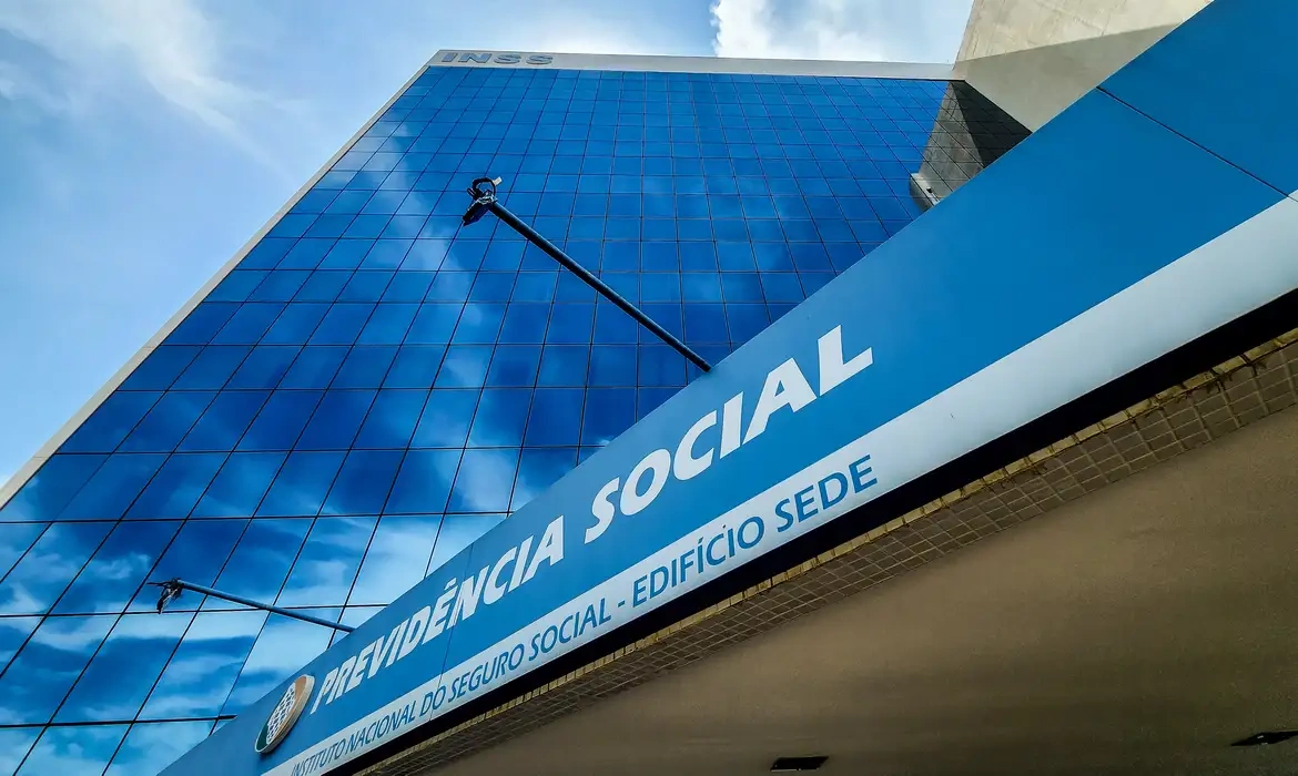 Mutirão do INSS prevê 19 mil atendimentos para reduzir fila da perícia
