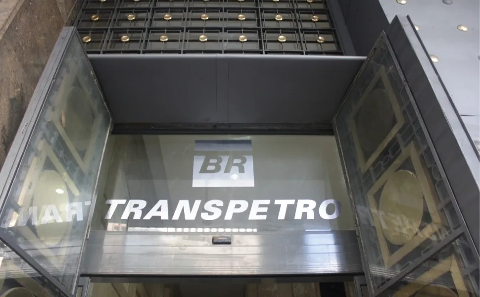 Transpetro anuncia concurso com 4.171 vagas e salário de até 15 mil 