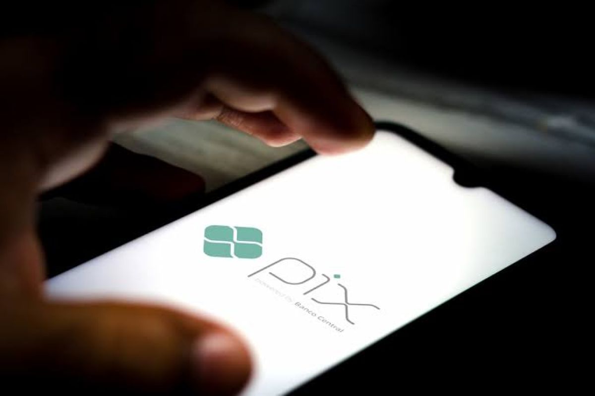Golpes do PIX e do falso advogado: ES registra média de 144 casos de estelionato por dia no 1º semestre